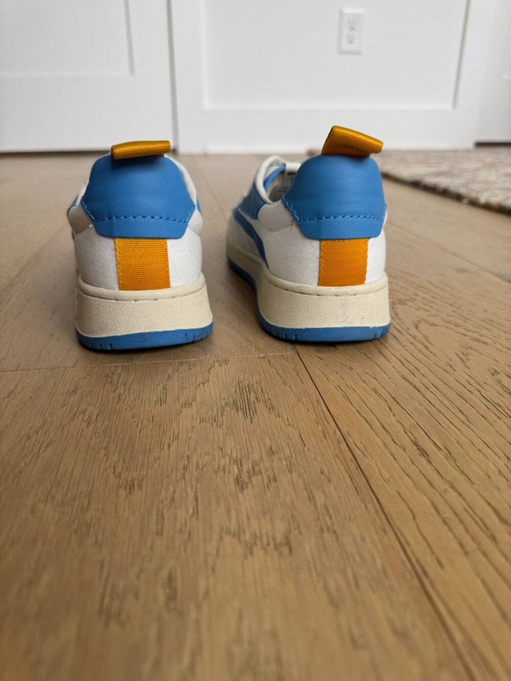 Oncept Portland Blue Leather Sneakers Worn Once Like New White Sz 7 - Picture 4 of 7